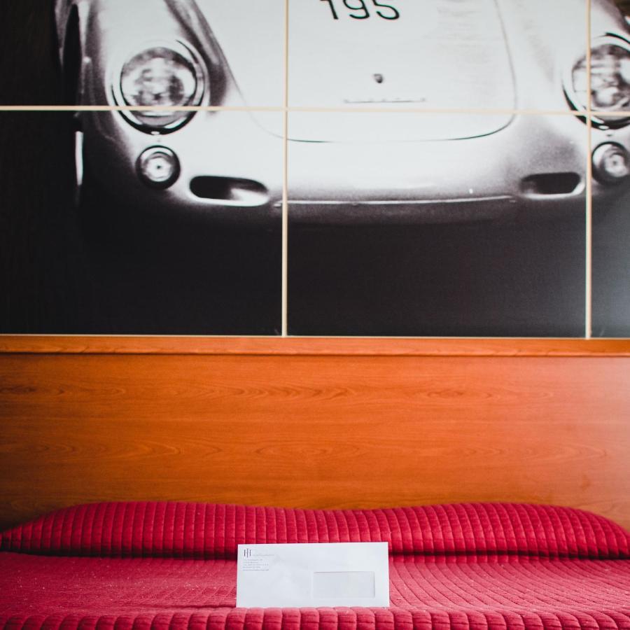 Hotel Industria ブレシア エクステリア 写真