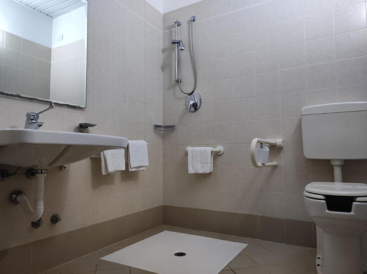 Hotel Industria ブレシア エクステリア 写真